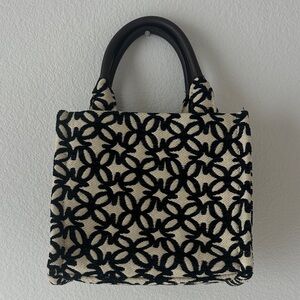 Small Elegant Black and Cream Patterned Women's Bag